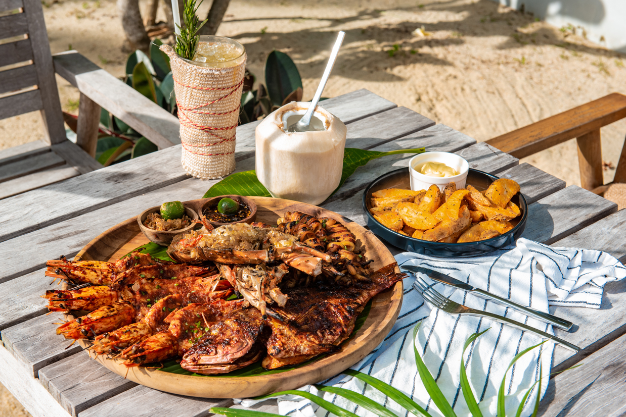 rumours-beach-club-seafood-platter